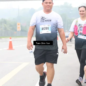 Runner Photo 7259512