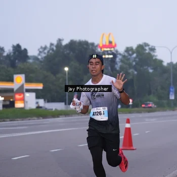 Runner Photo 7259701