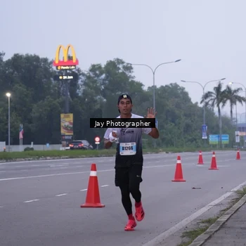 Runner Photo 7259707