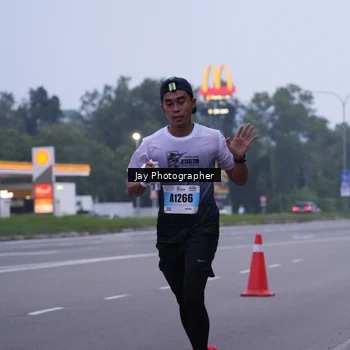 Runner Photo 7259709