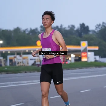 Runner Photo 7259746