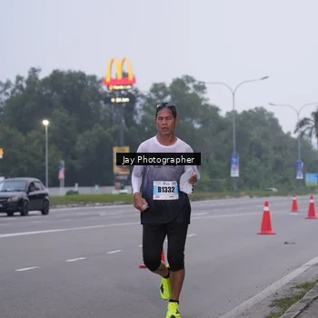 Runner Photo 7259776