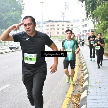 Runner Photo 7259813
