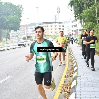 Runner Photo 7259879