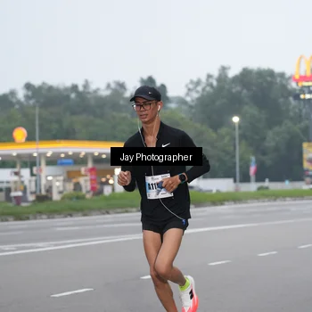 Runner Photo 7259944