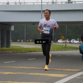 Runner Photo 7259973