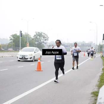 Runner Photo 7260002