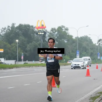 Runner Photo 7260003
