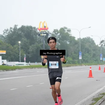 Runner Photo 7260077