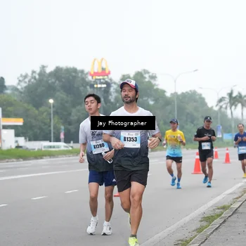 Runner Photo 7260153