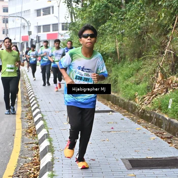 Runner Photo 7260332