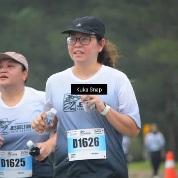 Runner Photo 7260476