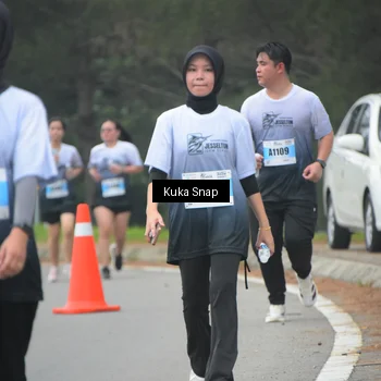 Runner Photo 7260501