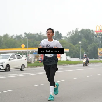 Runner Photo 7260746