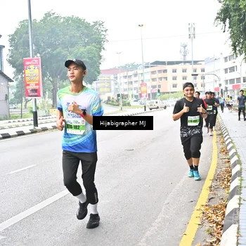 Runner Photo 7260800
