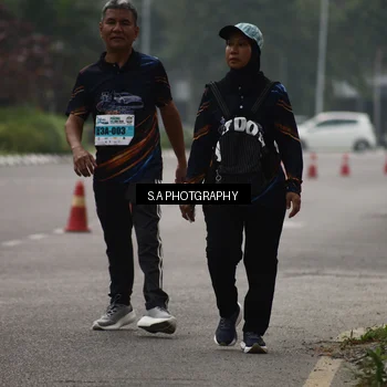 Runner Photo 7260887