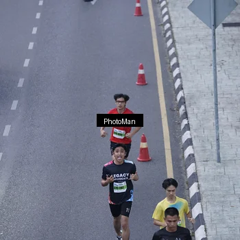 Runner Photo 7261275