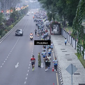 Runner Photo 7261279
