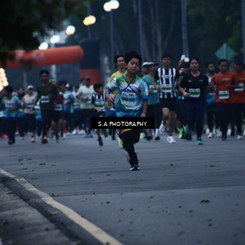 Runner Photo 7261350