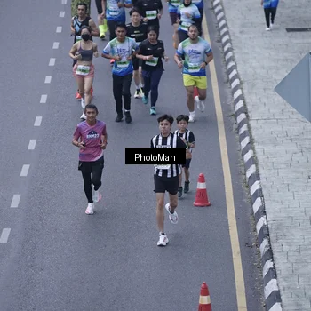 Runner Photo 7261369