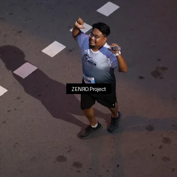 Runner Photo 7261376