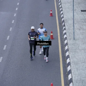 Runner Photo 7261377