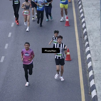 Runner Photo 7261401