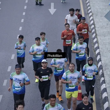Runner Photo 7261450