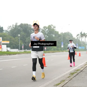 Runner Photo 7261460