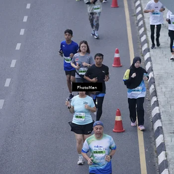 Runner Photo 7261695