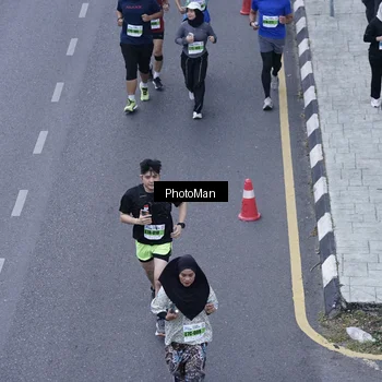Runner Photo 7261745