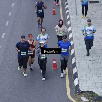 Runner Photo 7261749