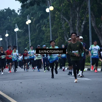 Runner Photo 7261773