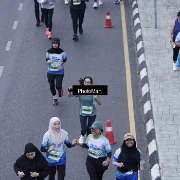 Runner Photo 7261840