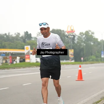 Runner Photo 7261864