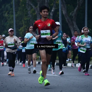 Runner Photo 7261877