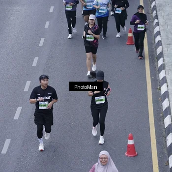 Runner Photo 7262003