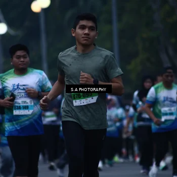Runner Photo 7262506