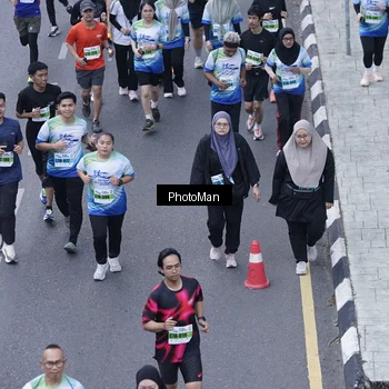 Runner Photo 7263350
