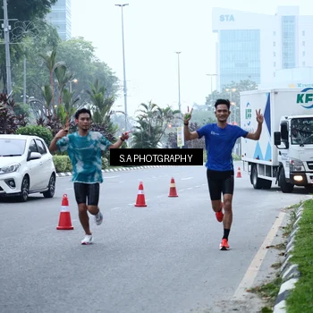 Runner Photo 7263352