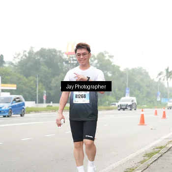 Runner Photo 7263354