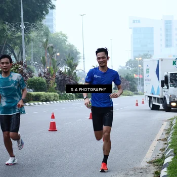 Runner Photo 7263356