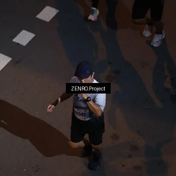 Runner Photo 7263376