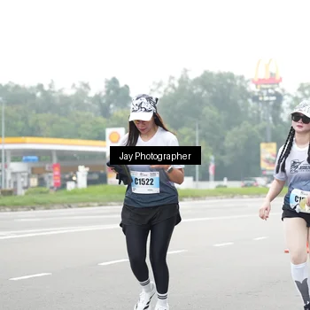 Runner Photo 7263417