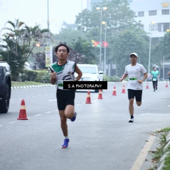 Runner Photo 7263536