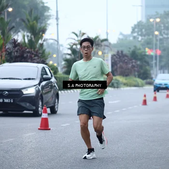 Runner Photo 7263546