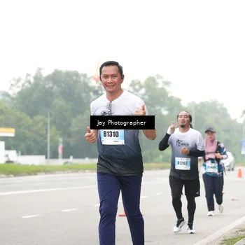 Runner Photo 7263595