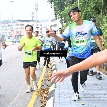 Runner Photo 7263651