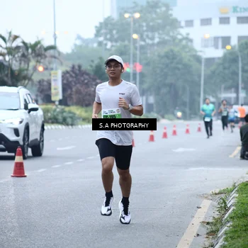 Runner Photo 7263653