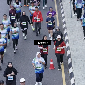 Runner Photo 7263692